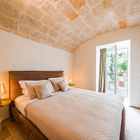 Helloapulia Charming Palazzo Clemente - Self-Catering Suites With Aircondition Monopoli Zewnętrze zdjęcie