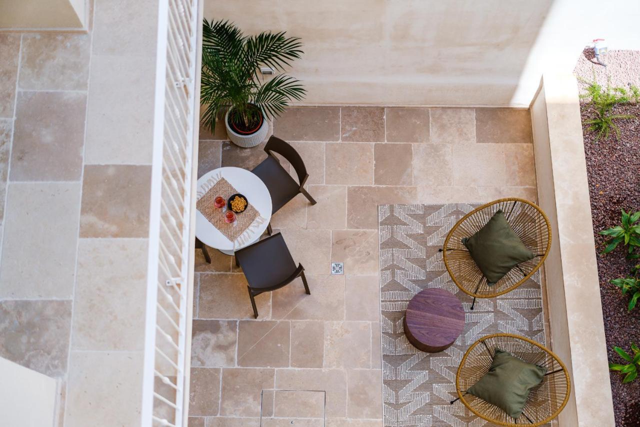 Helloapulia Charming Palazzo Clemente - Self-Catering Suites With Aircondition Monopoli Zewnętrze zdjęcie