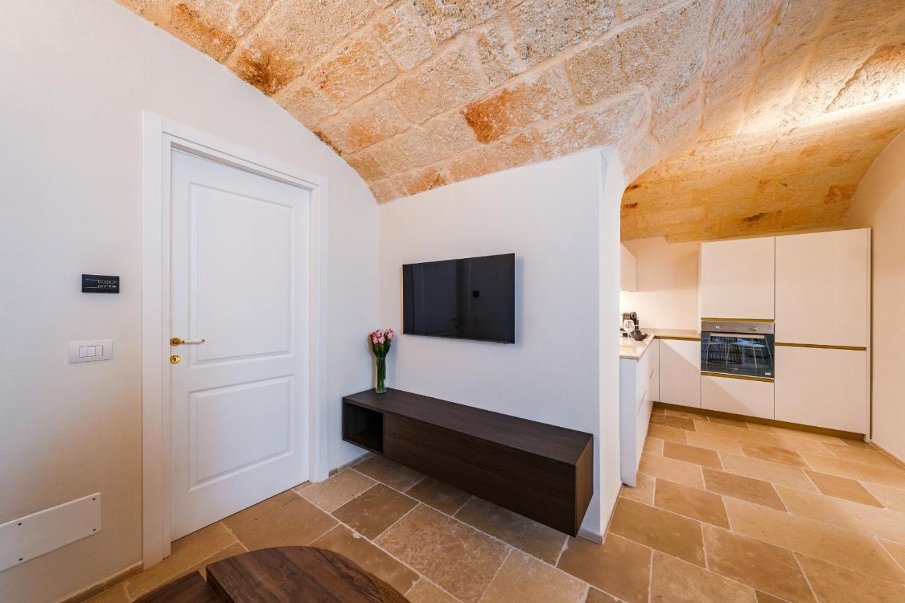 Helloapulia Charming Palazzo Clemente - Self-Catering Suites With Aircondition Monopoli Zewnętrze zdjęcie