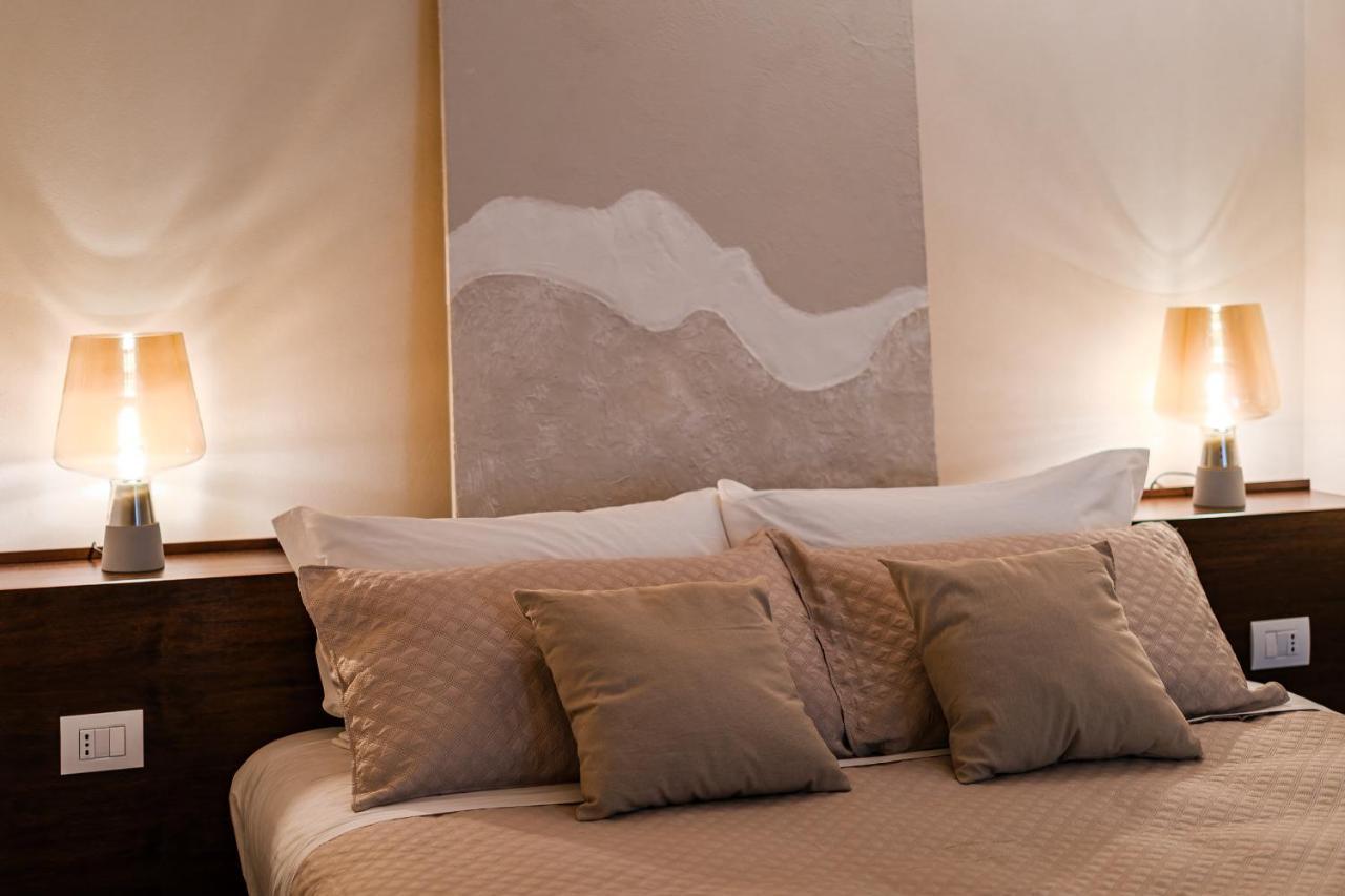 Helloapulia Charming Palazzo Clemente - Self-Catering Suites With Aircondition Monopoli Zewnętrze zdjęcie