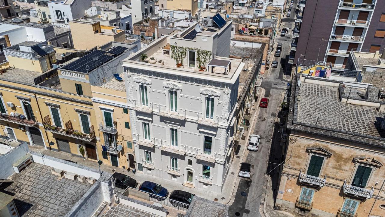Helloapulia Charming Palazzo Clemente - Self-Catering Suites With Aircondition Monopoli Zewnętrze zdjęcie