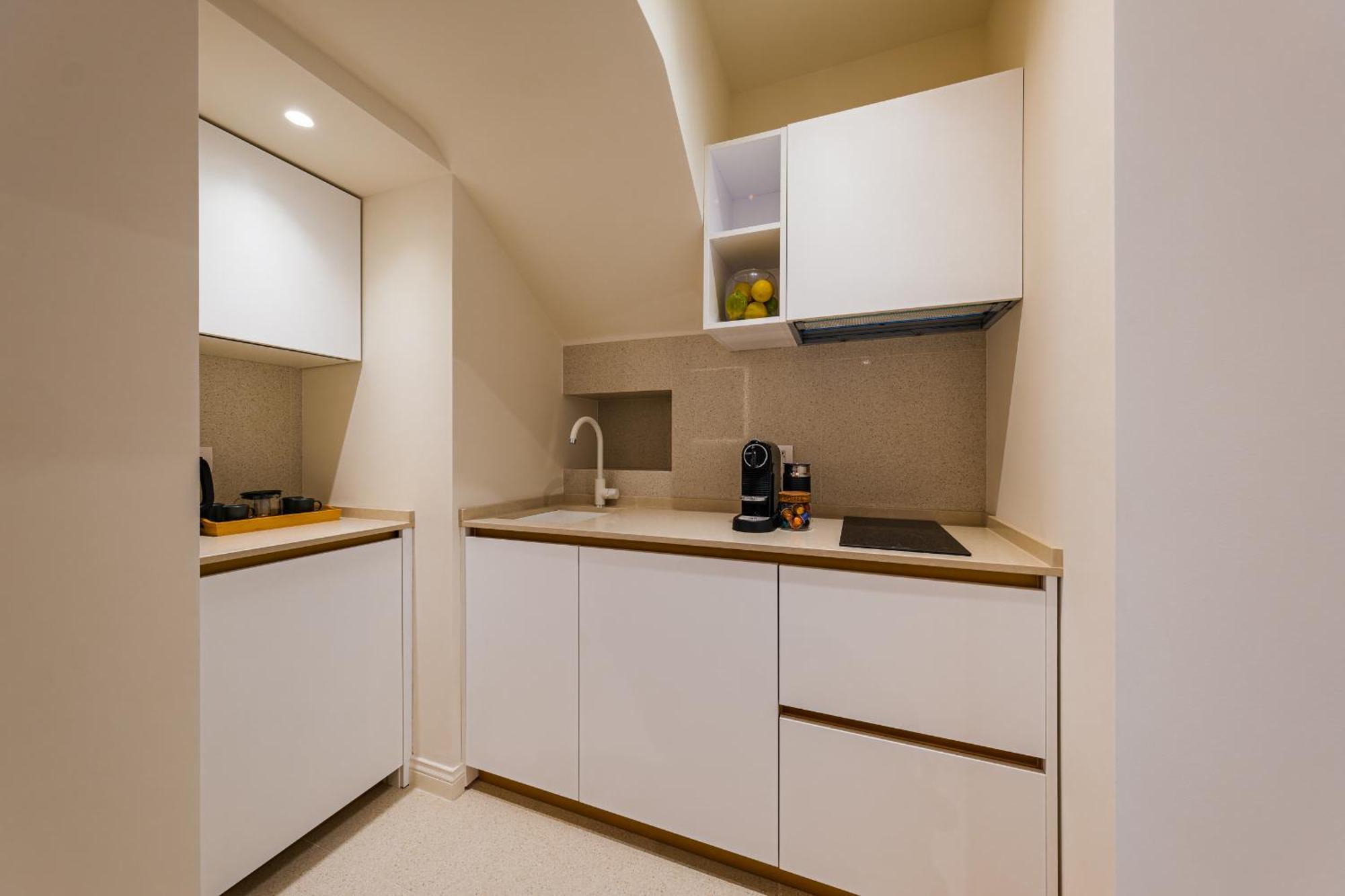 Helloapulia Charming Palazzo Clemente - Self-Catering Suites With Aircondition Monopoli Zewnętrze zdjęcie