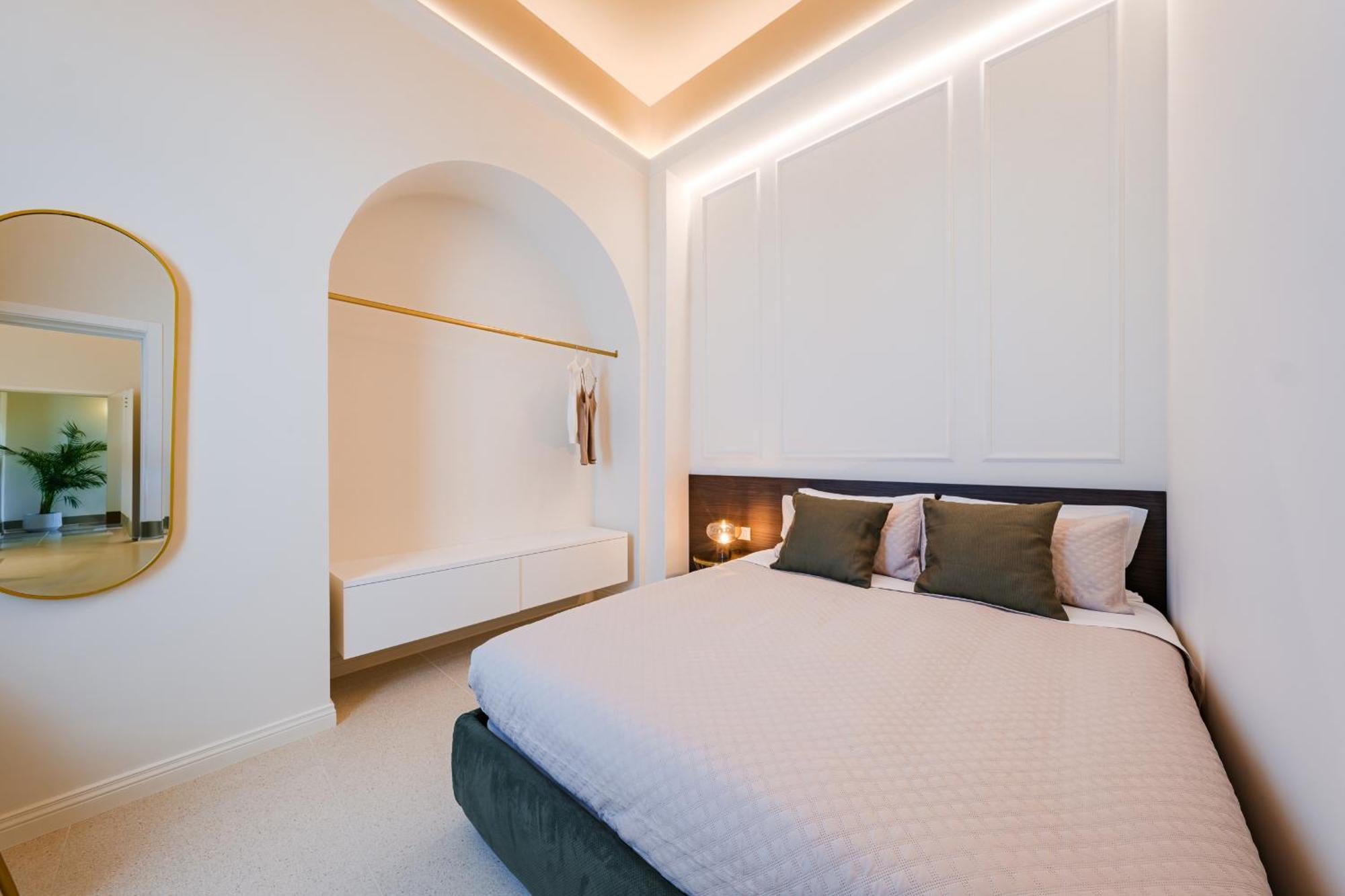 Helloapulia Charming Palazzo Clemente - Self-Catering Suites With Aircondition Monopoli Zewnętrze zdjęcie